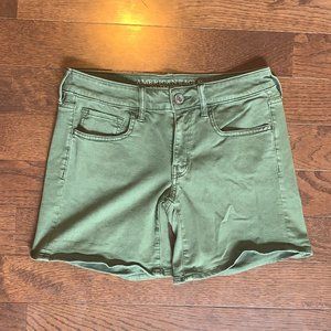 American Eagle Green Shorts